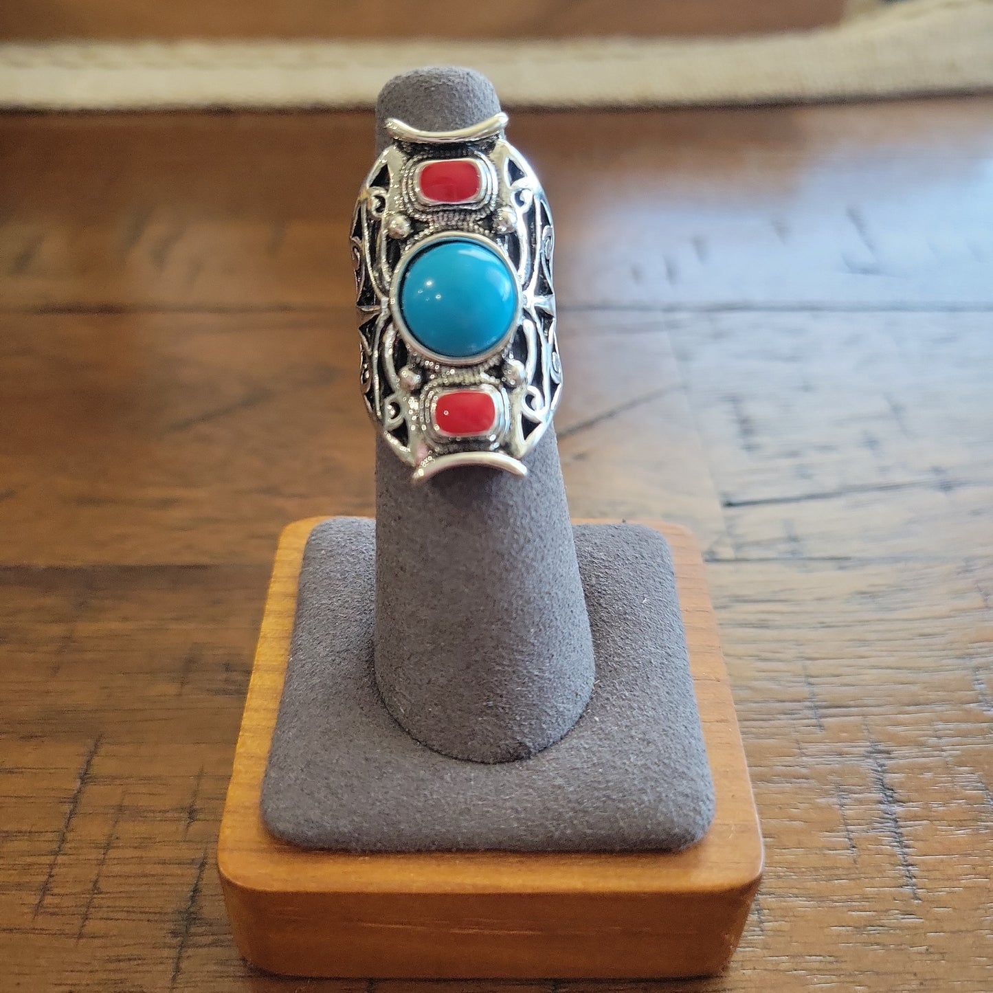 Western Style Ring