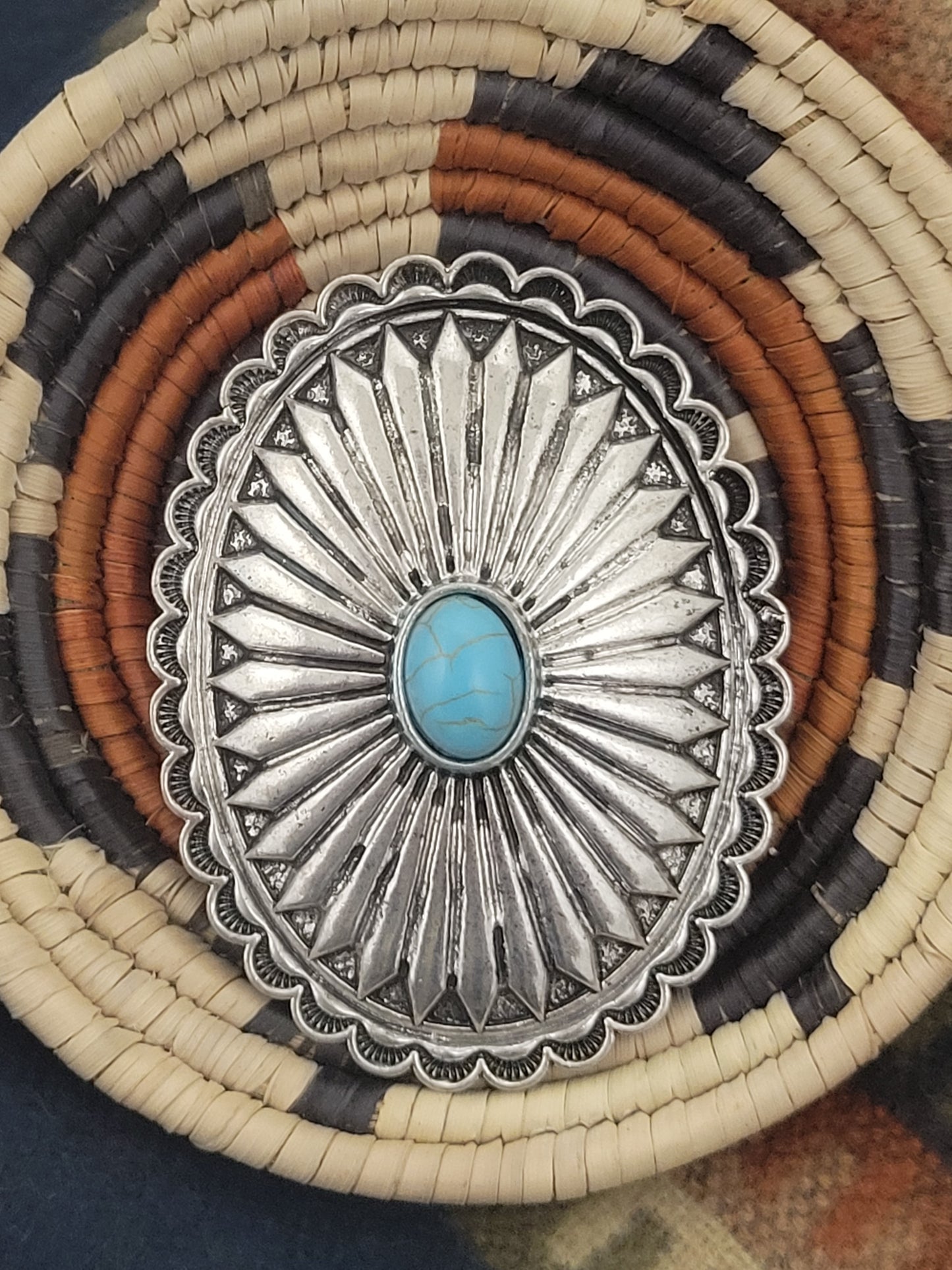 Concho Phone Grip