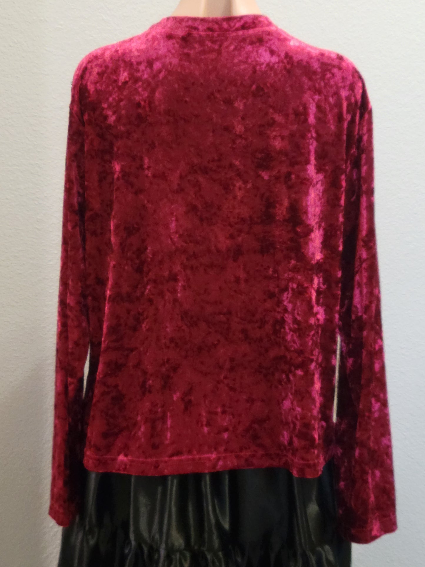Velvet Long Sleeve XL